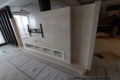 白金米黃 電視牆