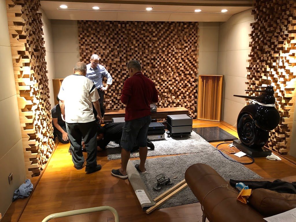 音響店 喇叭墊 黑金石